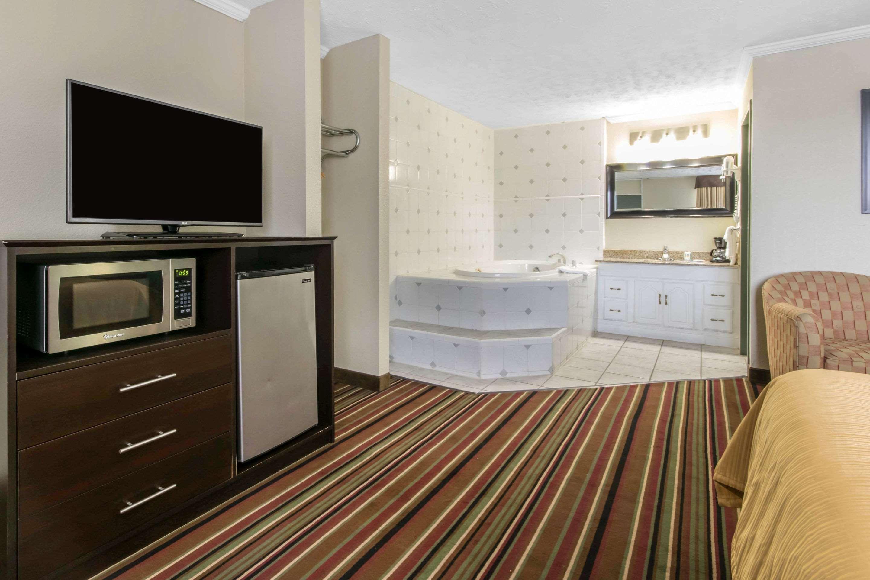 Quality Inn & Suites Horse Cave المظهر الخارجي الصورة